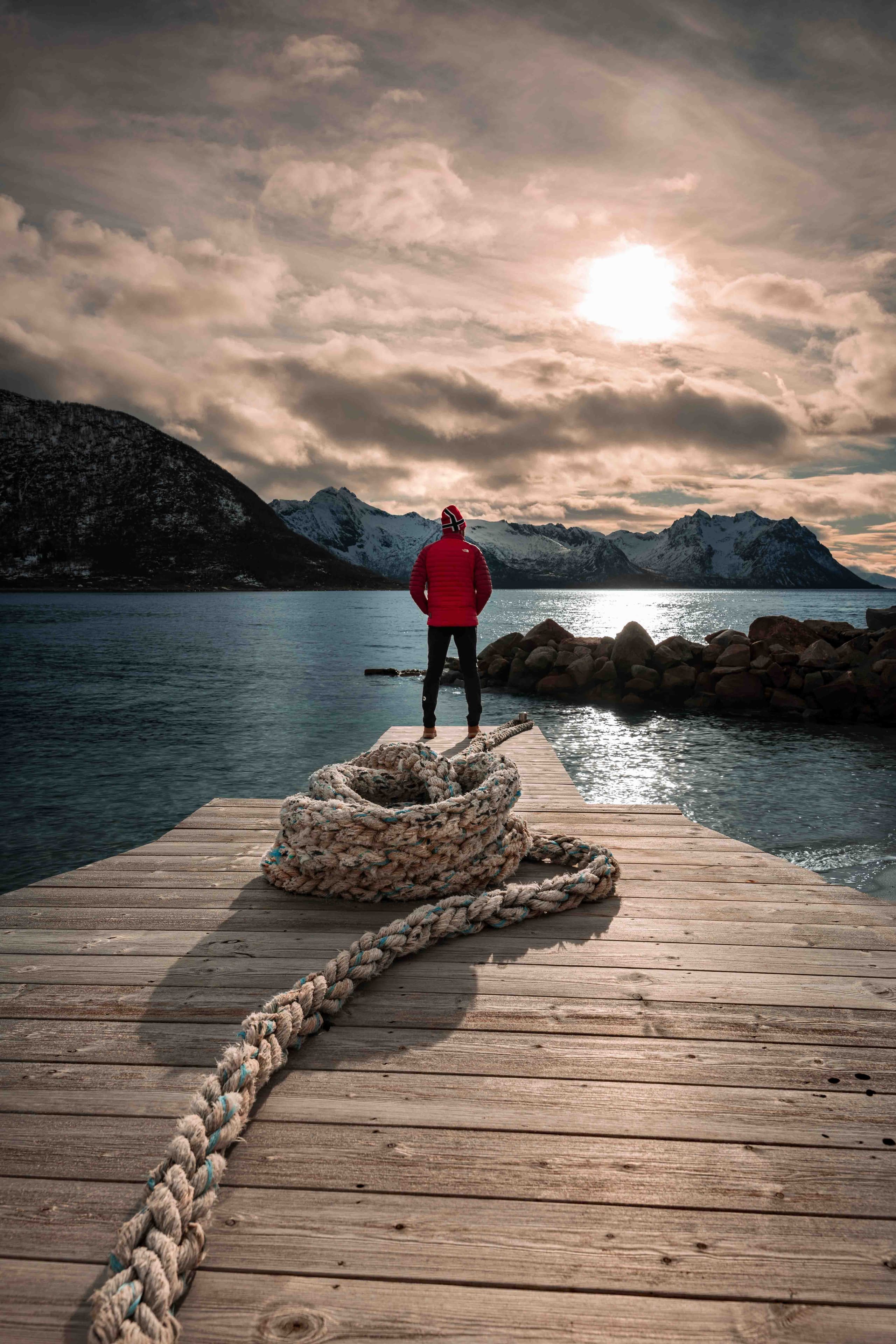 Norwegischer Steg am Fjord